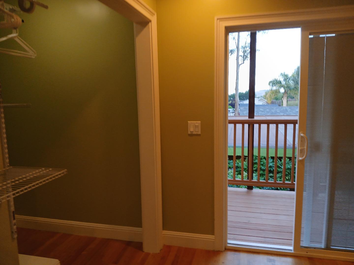 Detail Gallery Image 5 of 24 For 421 Columbus Ave #STREET,  El Granada,  CA 94018 - 1 Beds | 2 Baths