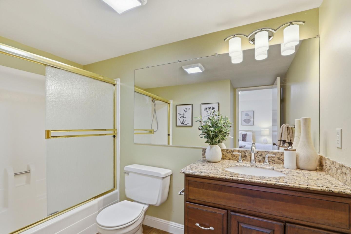 Photo #16: ML82043680 Listing: Photo #16