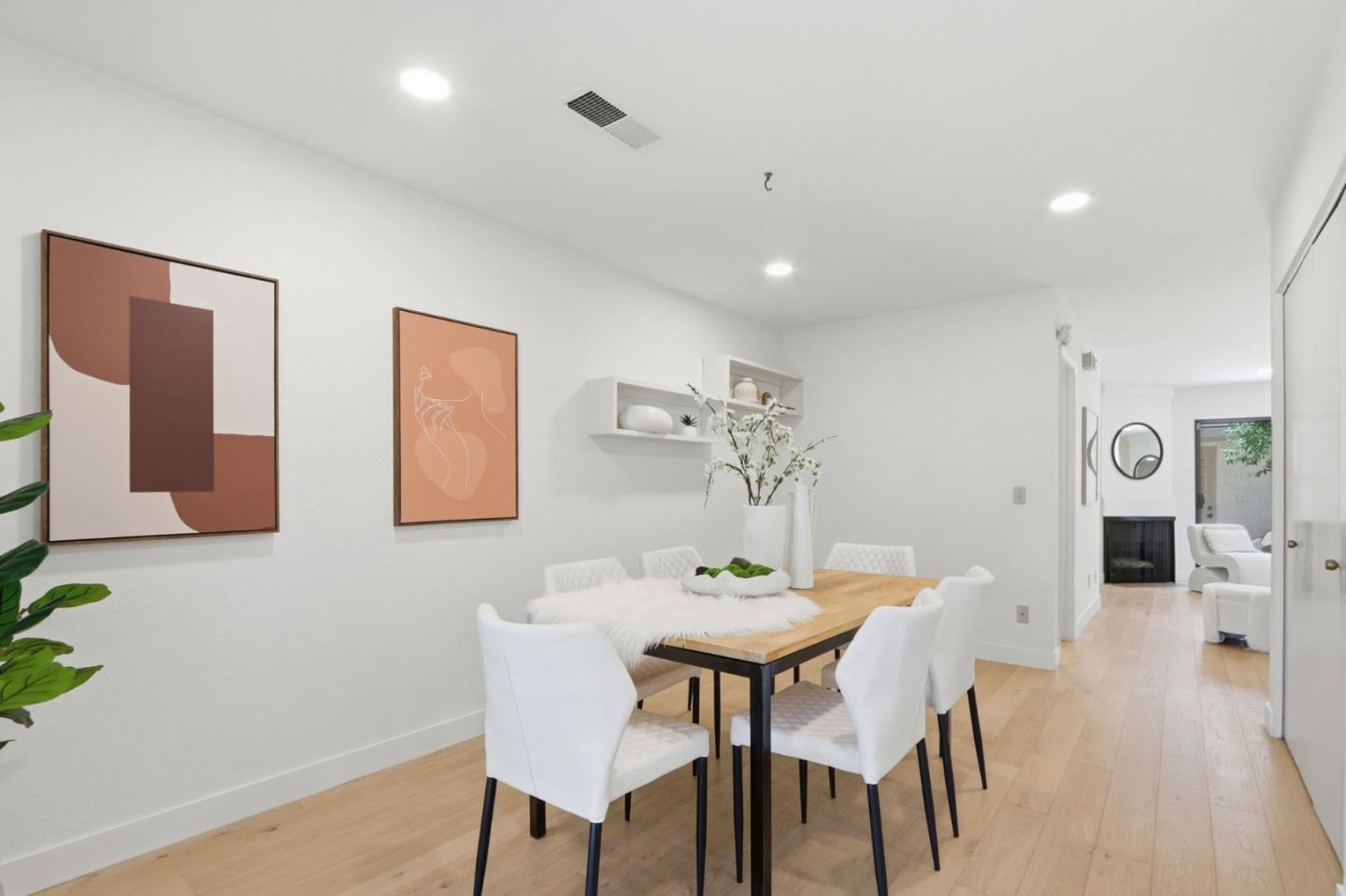 Photo #8: ML82043680 Listing: Photo #8