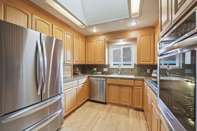 Detail Gallery Image 6 of 31 For 395 Heidi Dr, Morgan Hill,  CA 95037 - 3 Beds | 2 Baths