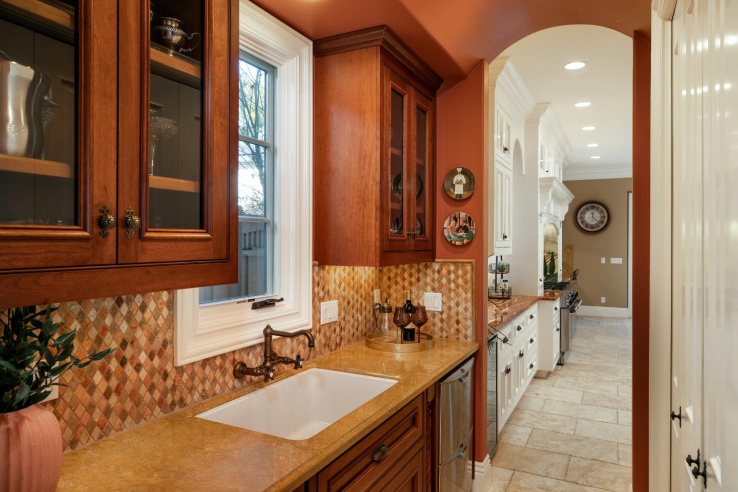 Detail Gallery Image 13 of 50 For 1335 Glenwood Ave, San Jose,  CA 95125 - 5 Beds | 3/1 Baths