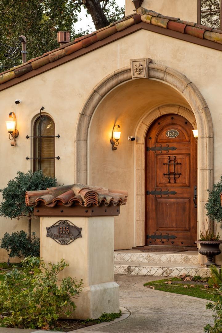 Detail Gallery Image 3 of 50 For 1335 Glenwood Ave, San Jose,  CA 95125 - 5 Beds | 3/1 Baths