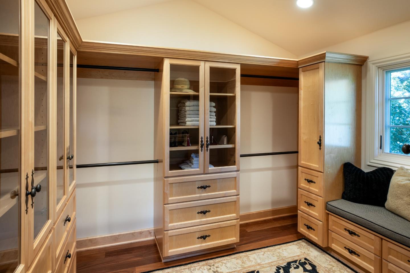 Detail Gallery Image 37 of 50 For 1335 Glenwood Ave, San Jose,  CA 95125 - 5 Beds | 3/1 Baths