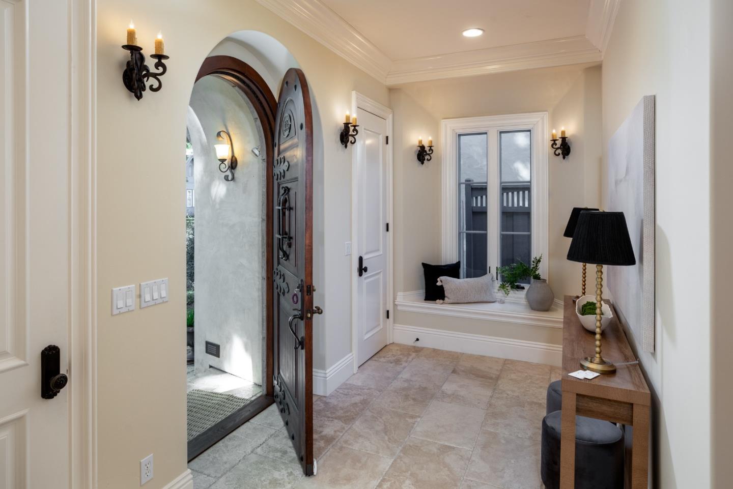 Detail Gallery Image 6 of 50 For 1335 Glenwood Ave, San Jose,  CA 95125 - 5 Beds | 3/1 Baths