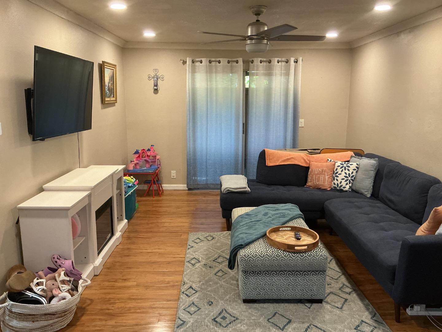 Detail Gallery Image 2 of 6 For 259 N Capitol Ave #180,  San Jose,  CA 95127 - 1 Beds | 1 Baths