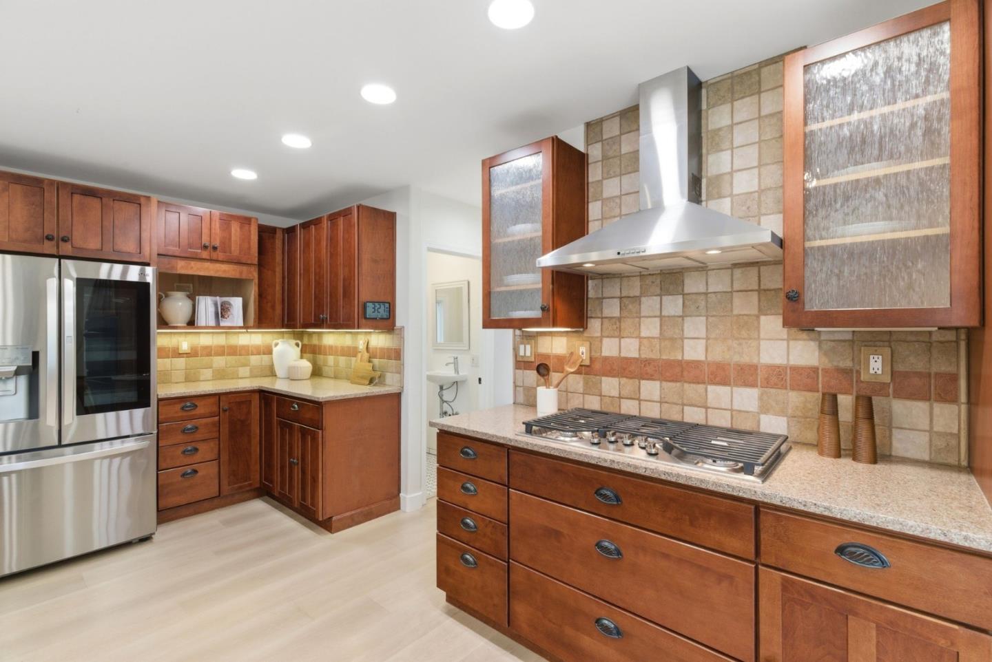 Detail Gallery Image 10 of 39 For 1475 Norman Ave, San Jose,  CA 95125 - 3 Beds | 1/1 Baths