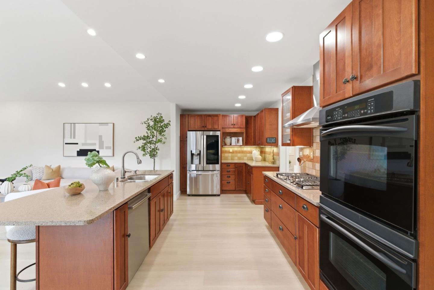 Detail Gallery Image 12 of 39 For 1475 Norman Ave, San Jose,  CA 95125 - 3 Beds | 1/1 Baths