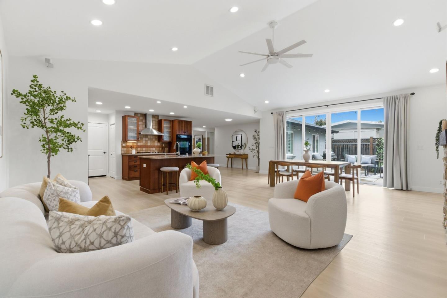 Detail Gallery Image 14 of 39 For 1475 Norman Ave, San Jose,  CA 95125 - 3 Beds | 1/1 Baths