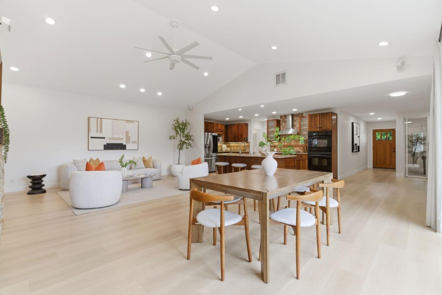 Detail Gallery Image 19 of 39 For 1475 Norman Ave, San Jose,  CA 95125 - 3 Beds | 1/1 Baths