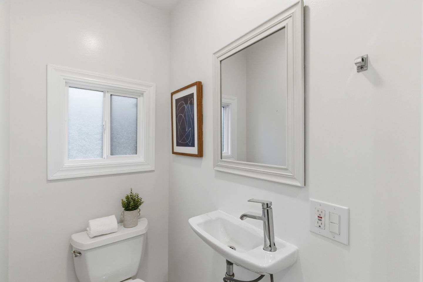 Detail Gallery Image 32 of 39 For 1475 Norman Ave, San Jose,  CA 95125 - 3 Beds | 1/1 Baths