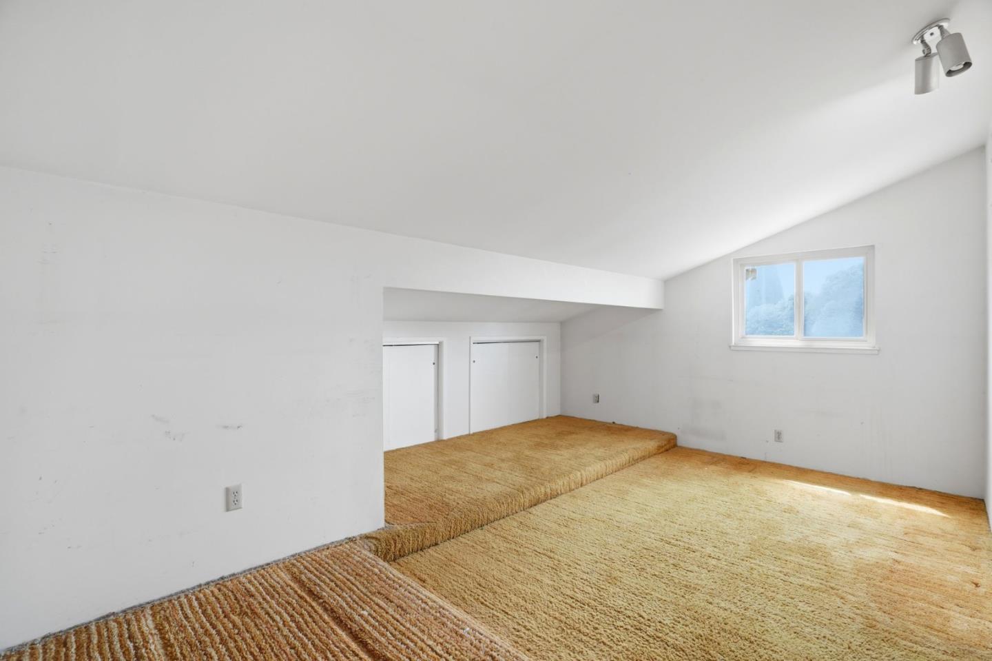 Detail Gallery Image 18 of 36 For 1111 Piedmont Rd, San Jose,  CA 95132 - 4 Beds | 2/1 Baths