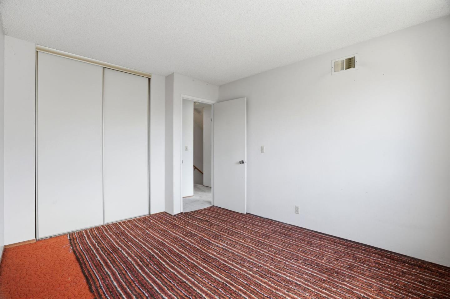 Detail Gallery Image 21 of 36 For 1111 Piedmont Rd, San Jose,  CA 95132 - 4 Beds | 2/1 Baths