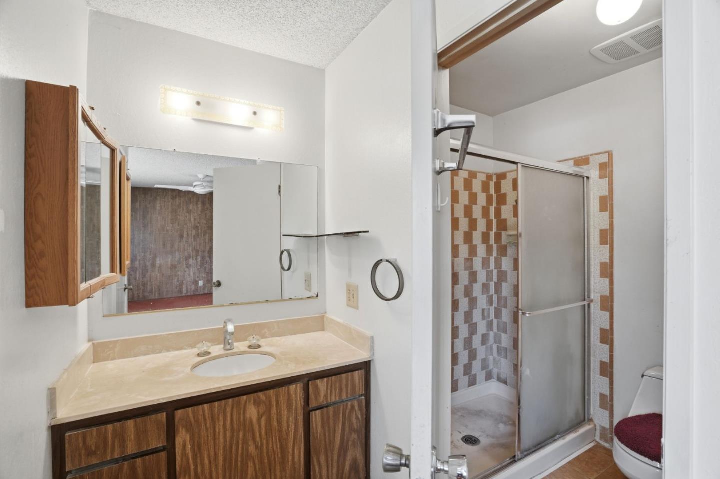 Detail Gallery Image 28 of 36 For 1111 Piedmont Rd, San Jose,  CA 95132 - 4 Beds | 2/1 Baths