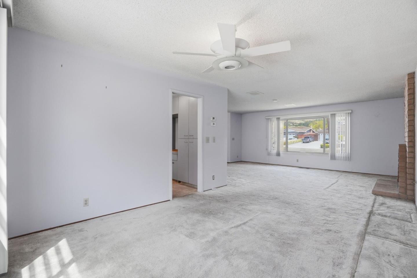 Detail Gallery Image 6 of 36 For 1111 Piedmont Rd, San Jose,  CA 95132 - 4 Beds | 2/1 Baths