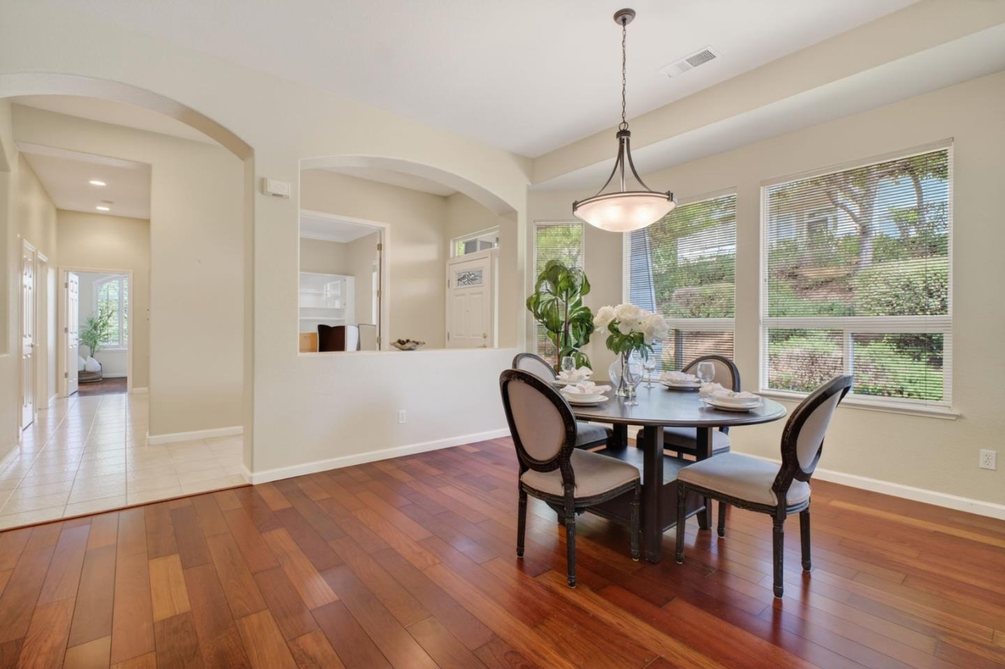 Detail Gallery Image 10 of 71 For 9060 Village View Pl, San Jose,  CA 95135 - 2 Beds | 2 Baths