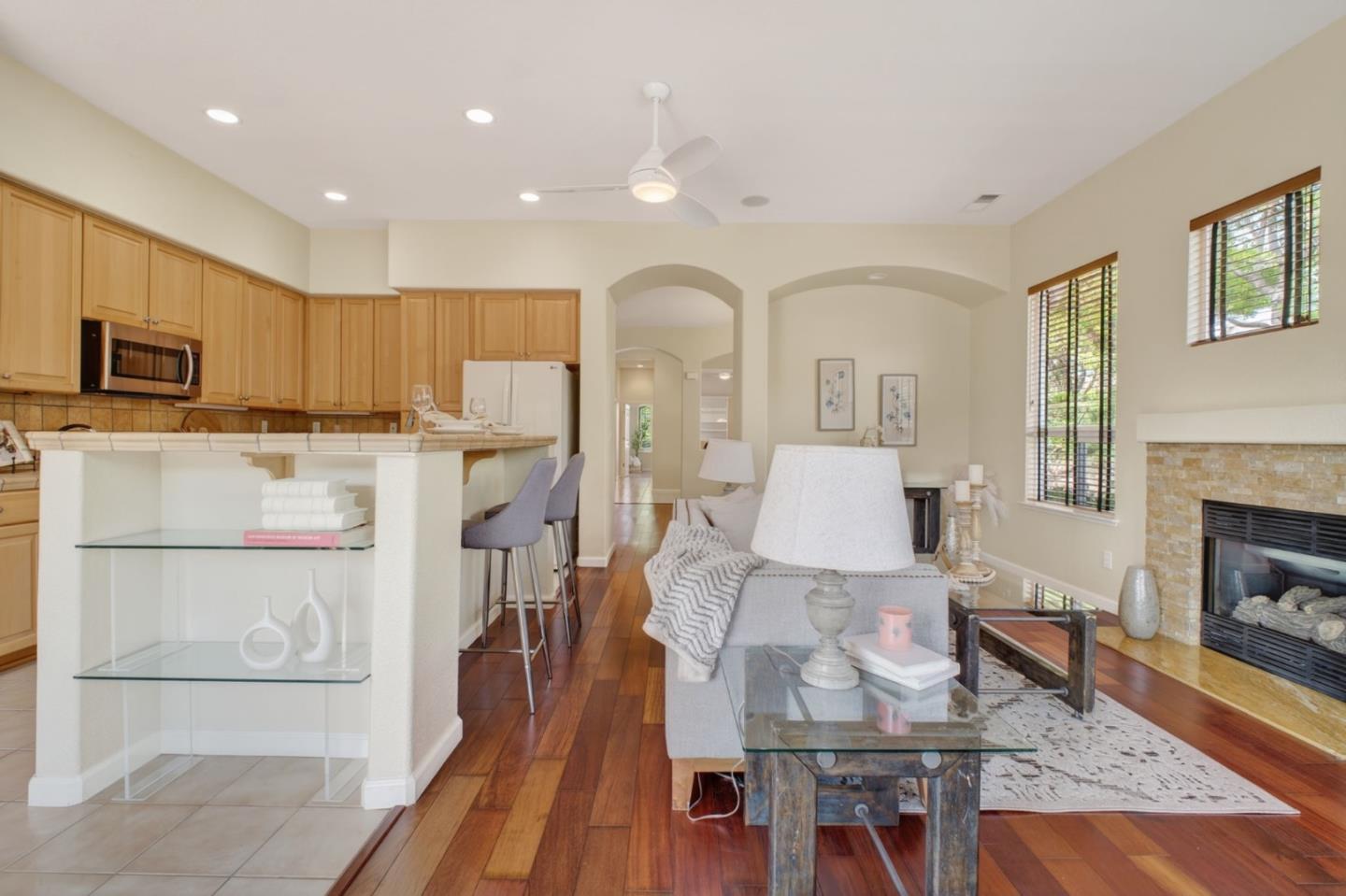 Detail Gallery Image 12 of 71 For 9060 Village View Pl, San Jose,  CA 95135 - 2 Beds | 2 Baths