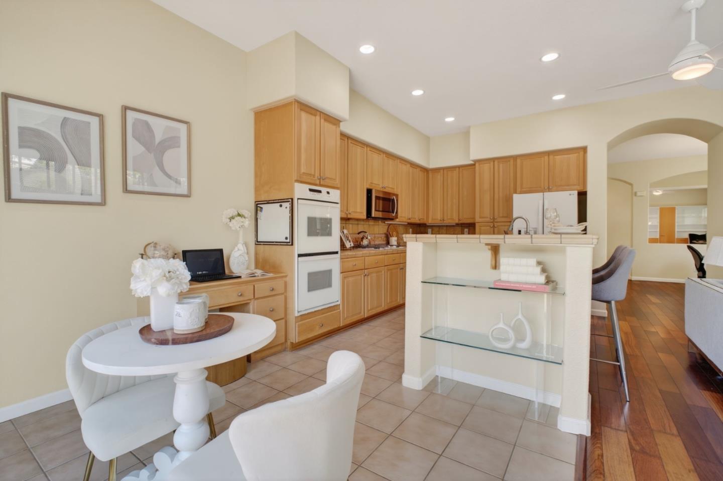 Detail Gallery Image 15 of 71 For 9060 Village View Pl, San Jose,  CA 95135 - 2 Beds | 2 Baths