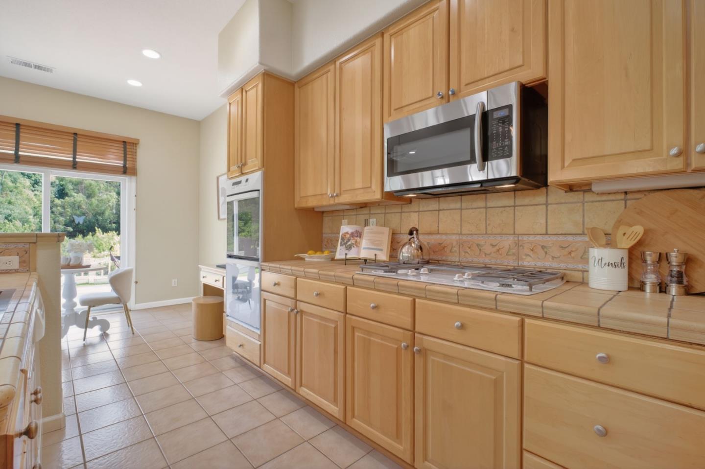 Detail Gallery Image 17 of 71 For 9060 Village View Pl, San Jose,  CA 95135 - 2 Beds | 2 Baths