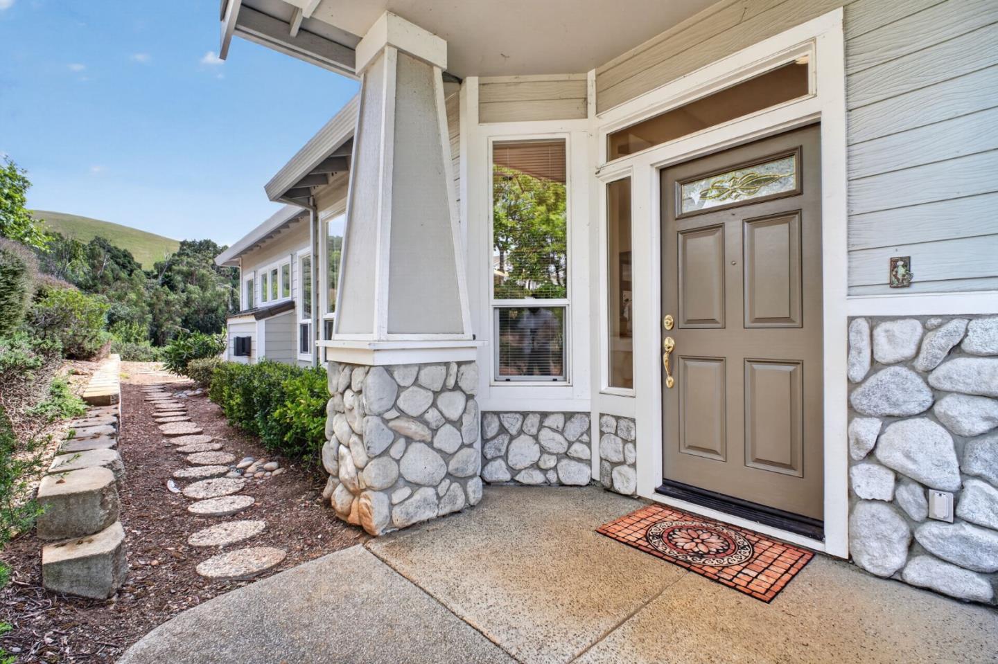 Detail Gallery Image 3 of 71 For 9060 Village View Pl, San Jose,  CA 95135 - 2 Beds | 2 Baths