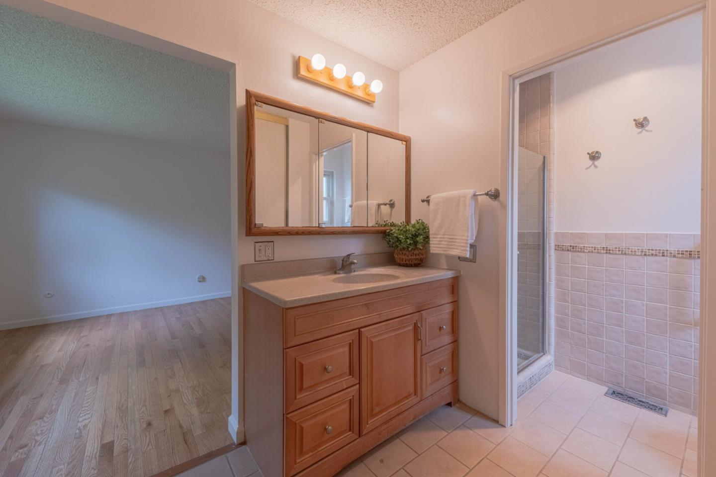 Detail Gallery Image 17 of 32 For 691 Park St, Salinas,  CA 93901 - 3 Beds | 2 Baths