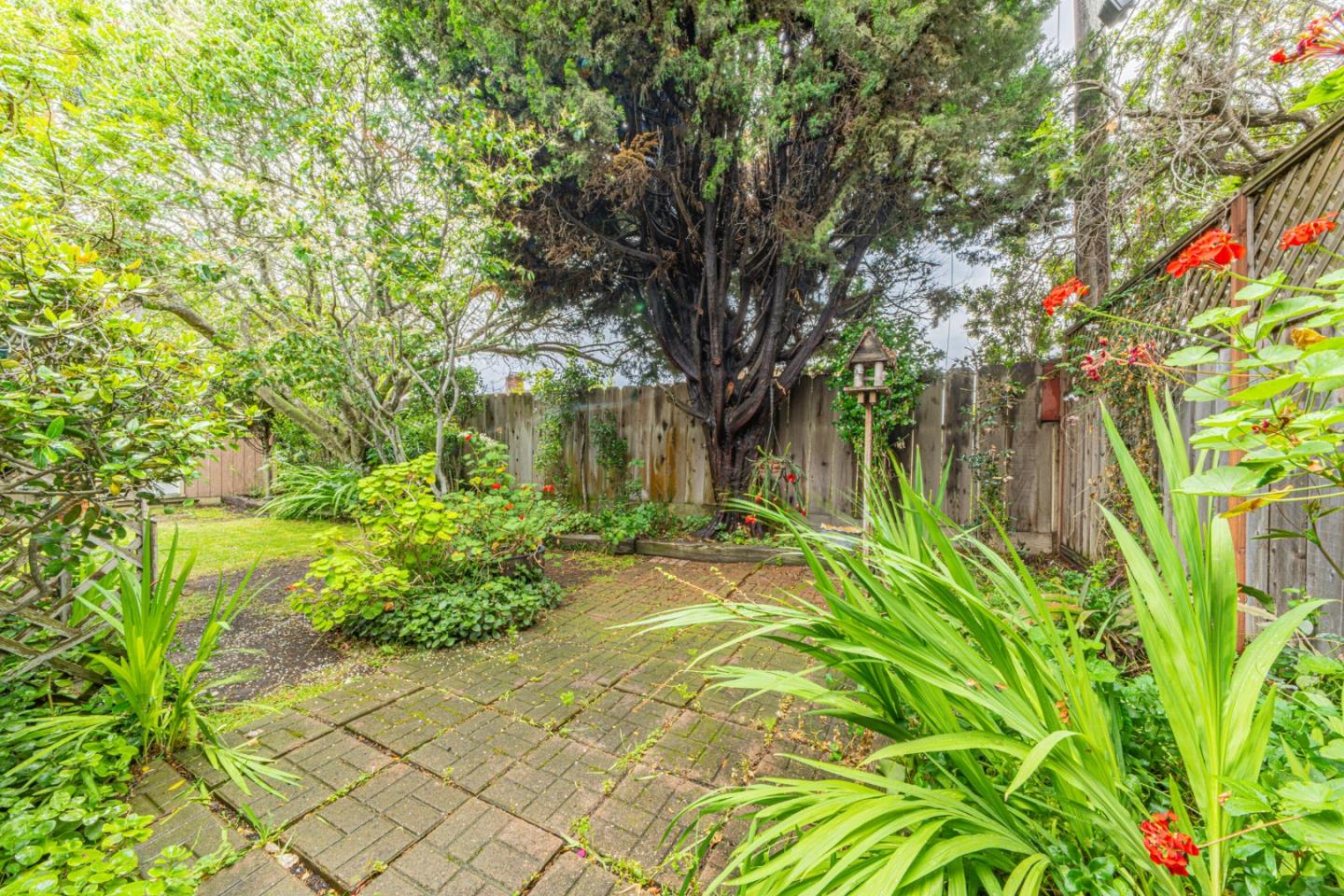 Detail Gallery Image 26 of 32 For 691 Park St, Salinas,  CA 93901 - 3 Beds | 2 Baths