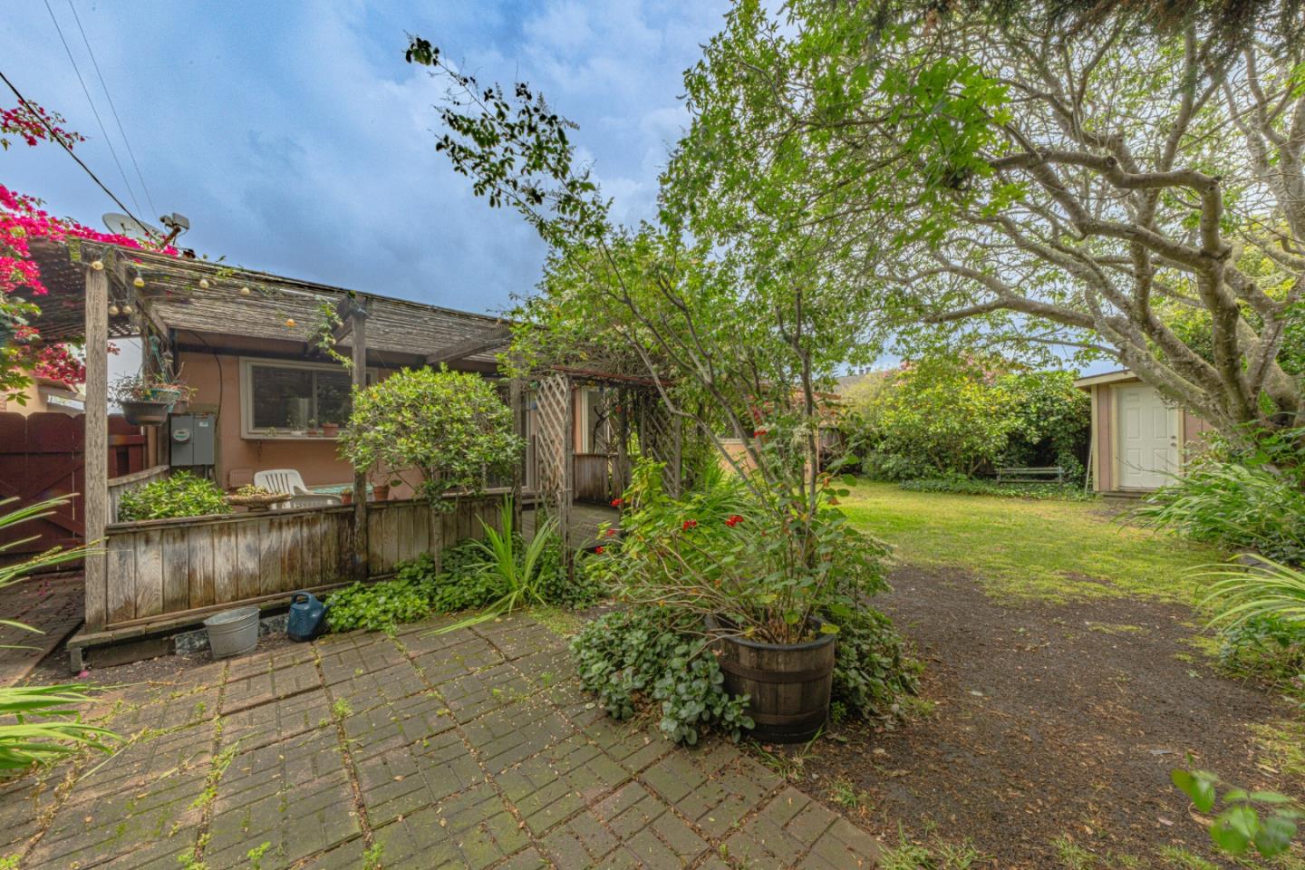 Detail Gallery Image 27 of 32 For 691 Park St, Salinas,  CA 93901 - 3 Beds | 2 Baths