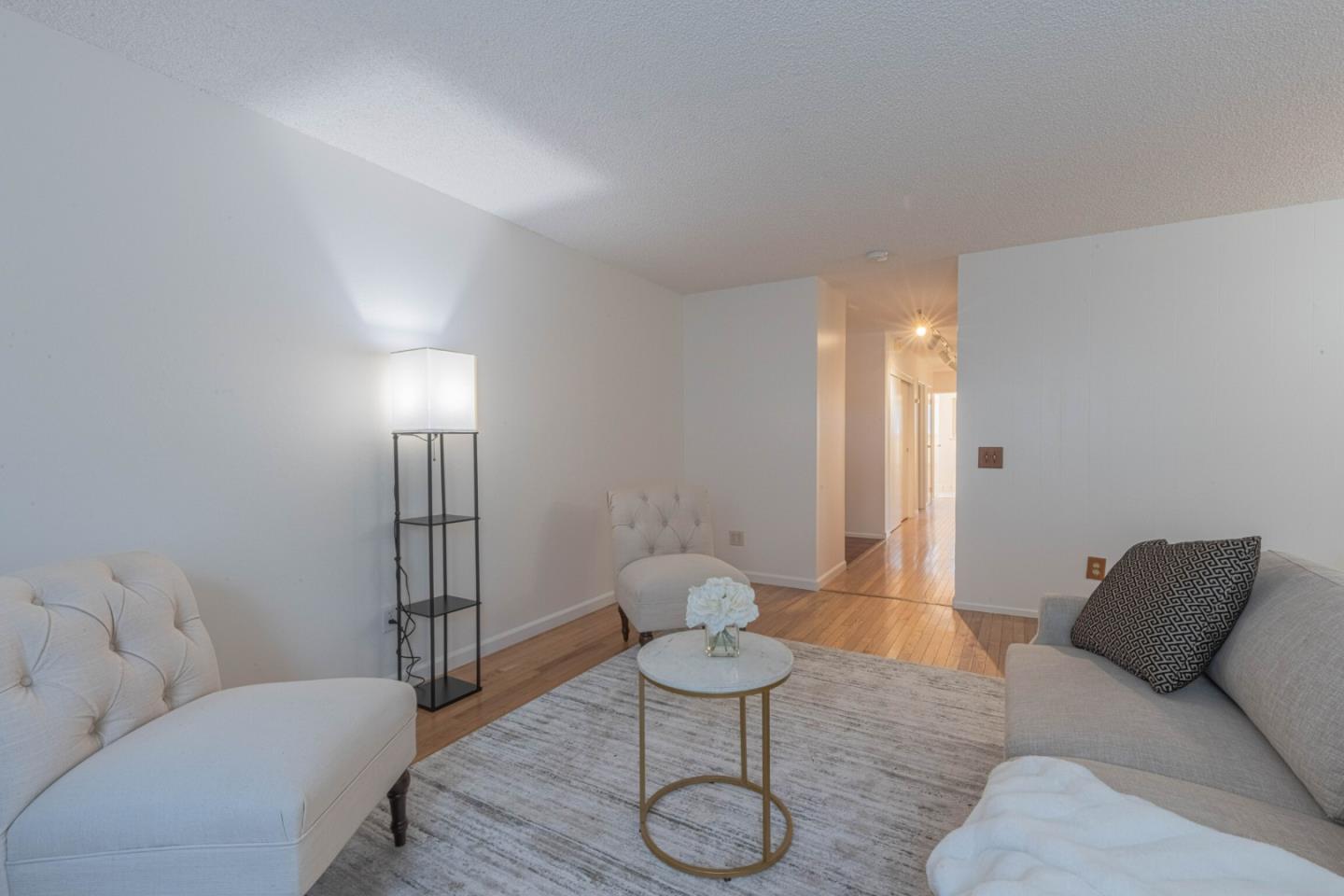 Detail Gallery Image 7 of 32 For 691 Park St, Salinas,  CA 93901 - 3 Beds | 2 Baths