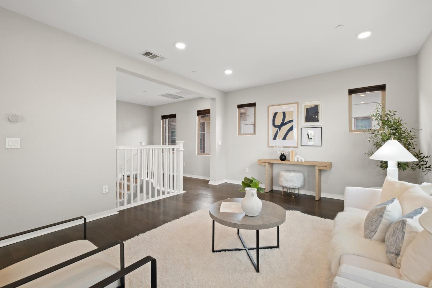 Detail Gallery Image 10 of 61 For 1071 Dewberry Pl #102,  San Jose,  CA 95131 - 3 Beds | 2/1 Baths