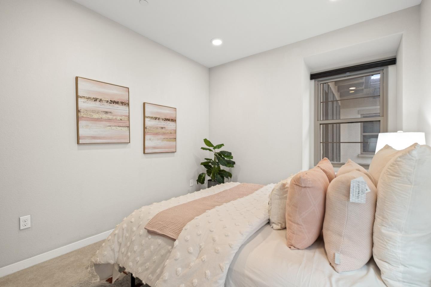 Detail Gallery Image 32 of 61 For 1071 Dewberry Pl #102,  San Jose,  CA 95131 - 3 Beds | 2/1 Baths
