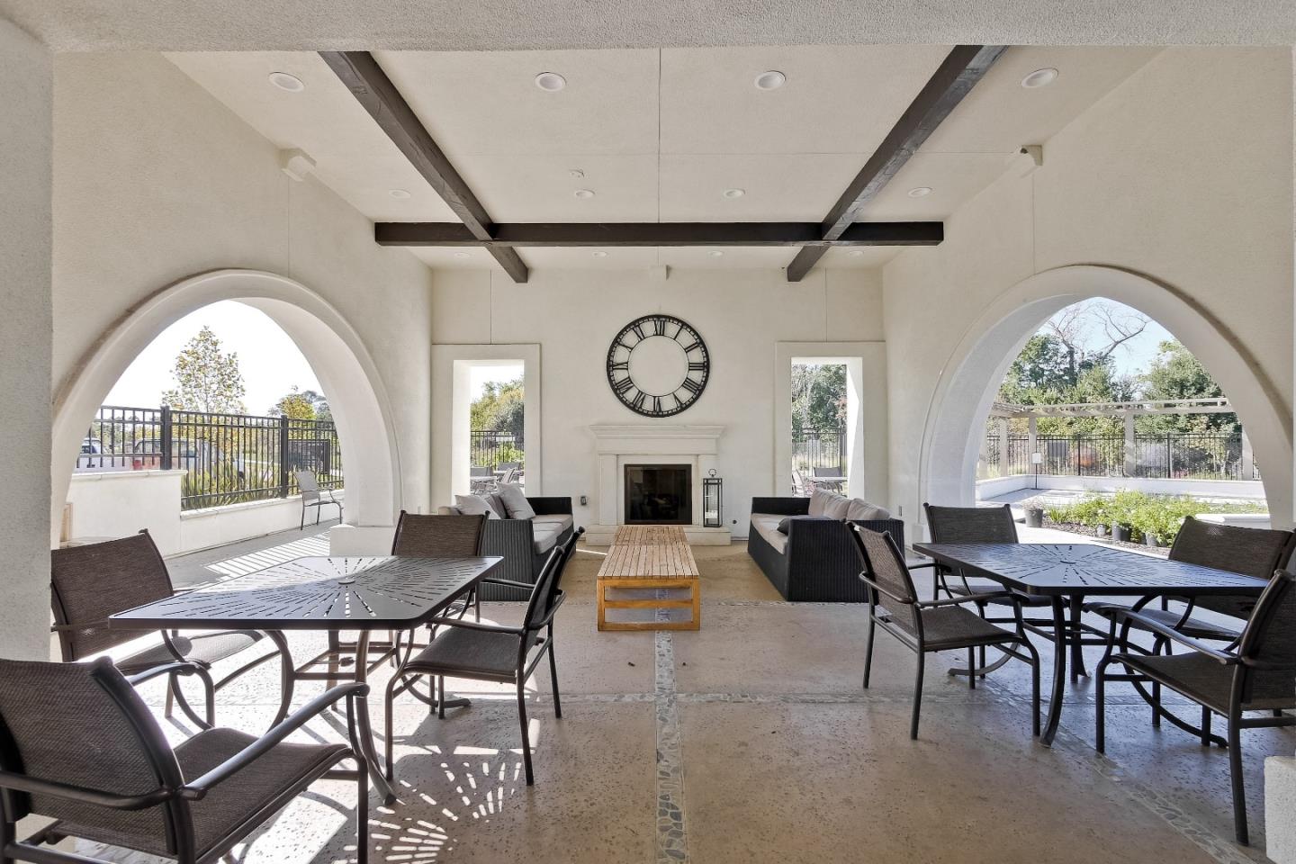 Detail Gallery Image 45 of 61 For 1071 Dewberry Pl #102,  San Jose,  CA 95131 - 3 Beds | 2/1 Baths