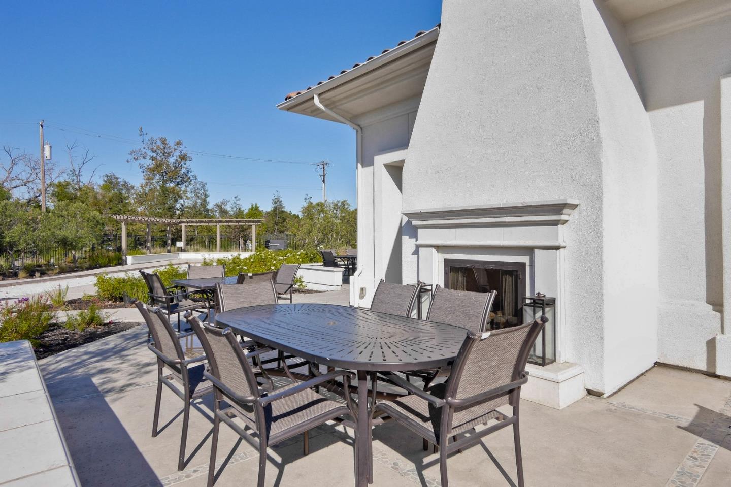 Detail Gallery Image 47 of 61 For 1071 Dewberry Pl #102,  San Jose,  CA 95131 - 3 Beds | 2/1 Baths