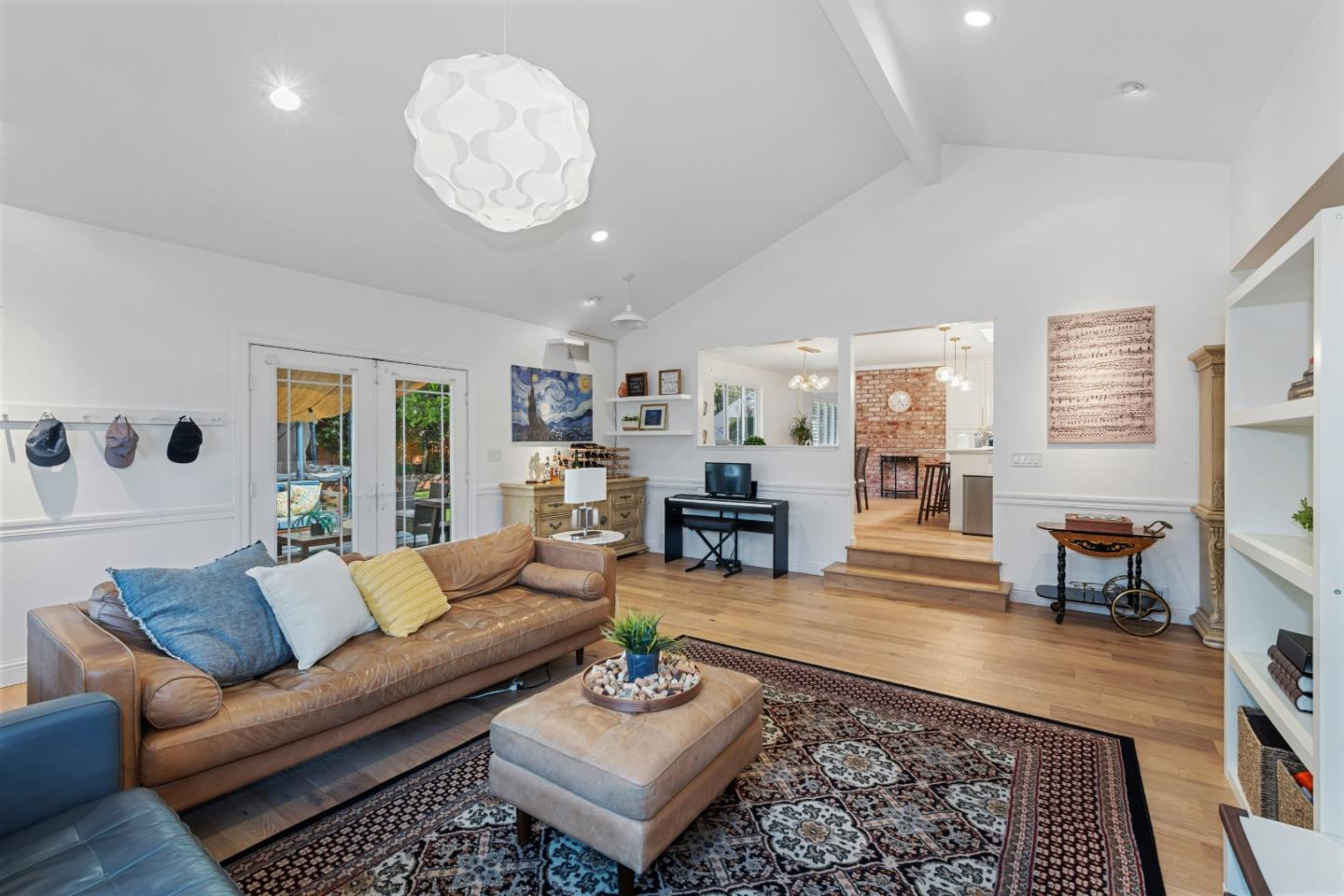 Detail Gallery Image 13 of 24 For 5270 Alan Ave, San Jose,  CA 95124 - 4 Beds | 2/1 Baths