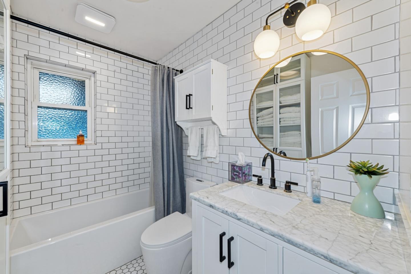 Detail Gallery Image 16 of 24 For 5270 Alan Ave, San Jose,  CA 95124 - 4 Beds | 2/1 Baths