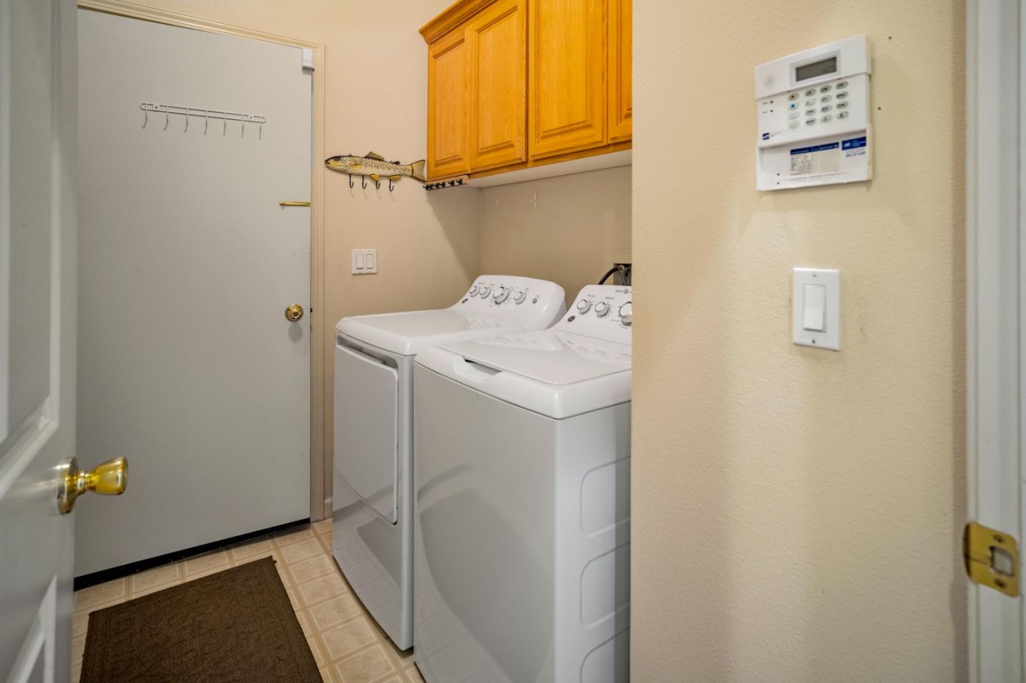 Detail Gallery Image 25 of 39 For 510 Wimbledon Ave, Salinas,  CA 93906 - 3 Beds | 2 Baths