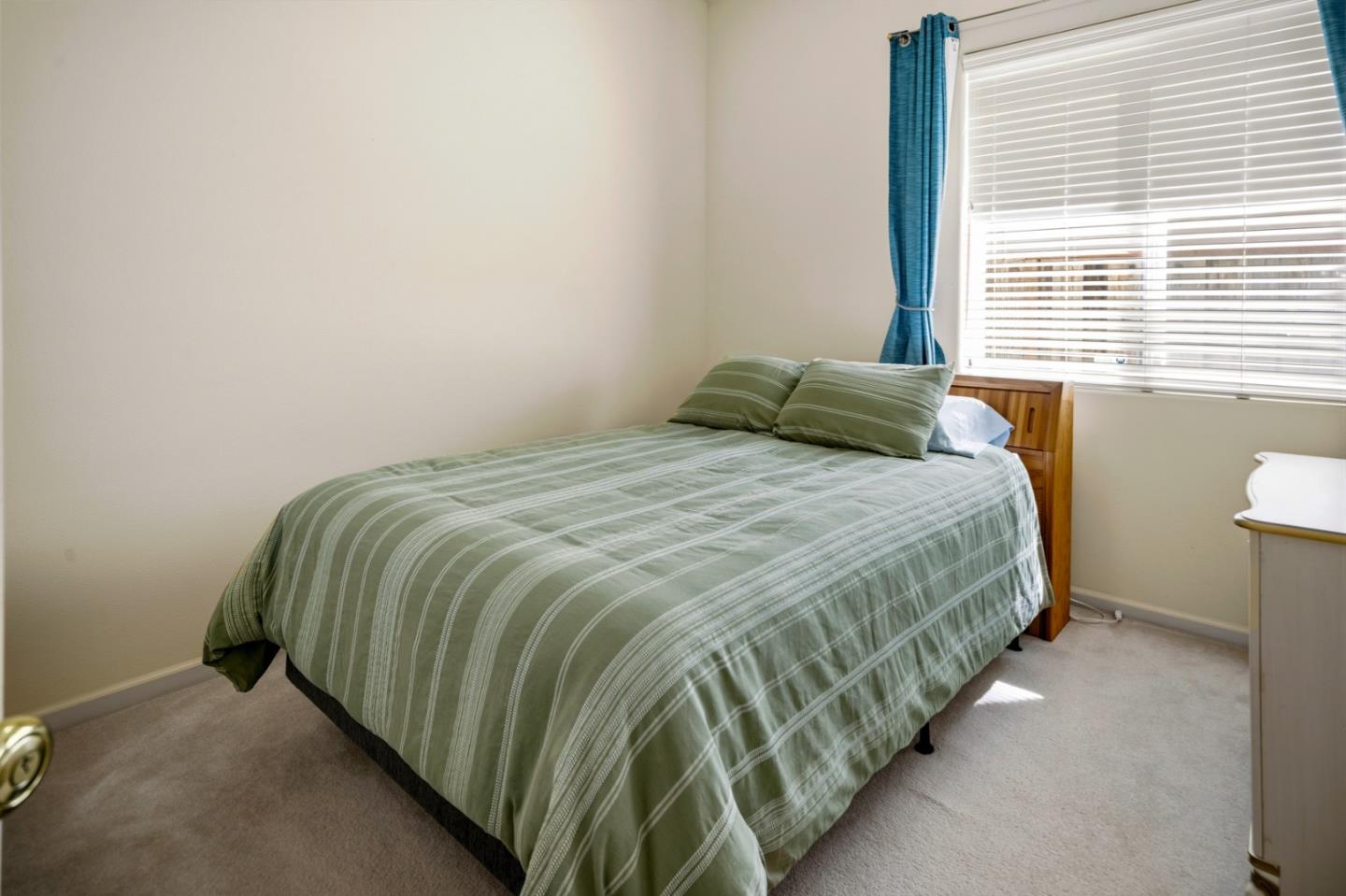 Detail Gallery Image 26 of 39 For 510 Wimbledon Ave, Salinas,  CA 93906 - 3 Beds | 2 Baths