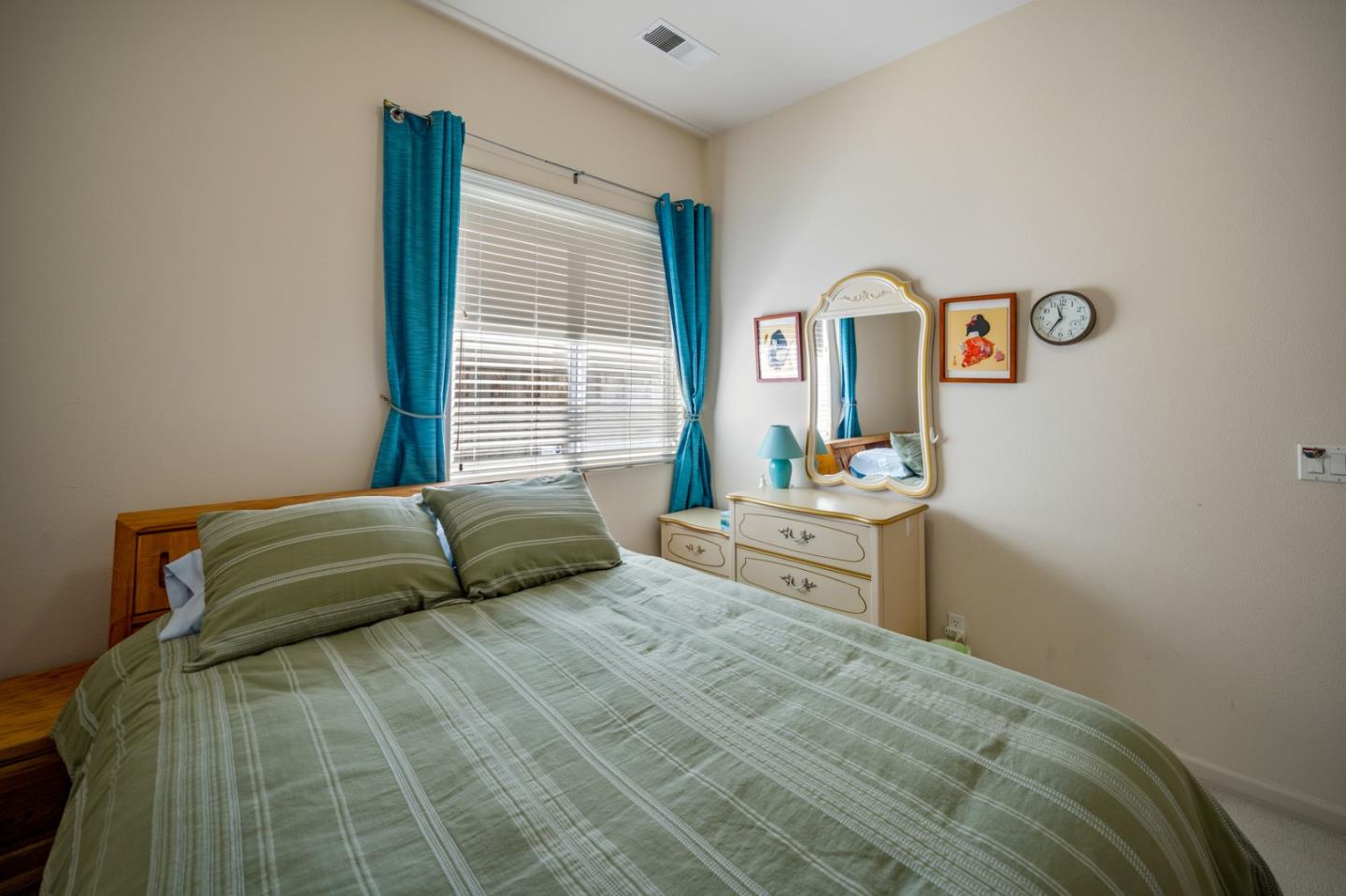 Detail Gallery Image 27 of 39 For 510 Wimbledon Ave, Salinas,  CA 93906 - 3 Beds | 2 Baths