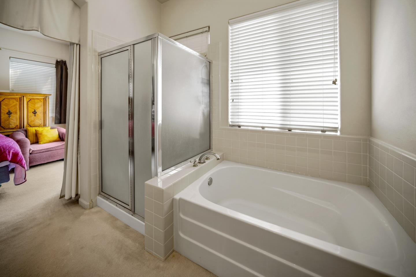 Detail Gallery Image 34 of 39 For 510 Wimbledon Ave, Salinas,  CA 93906 - 3 Beds | 2 Baths
