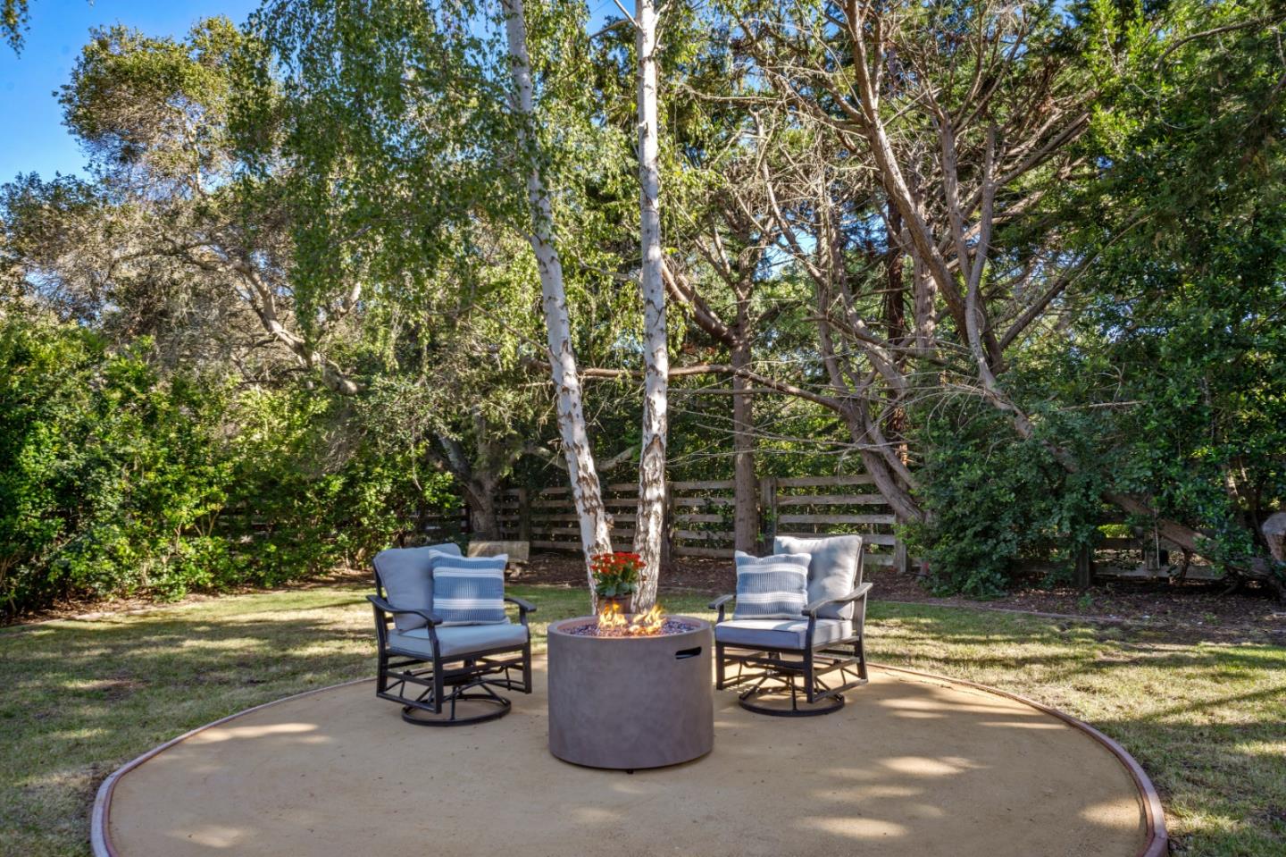 Detail Gallery Image 23 of 29 For 13810 Vista Dorada, Salinas,  CA 93908 - 3 Beds | 2 Baths