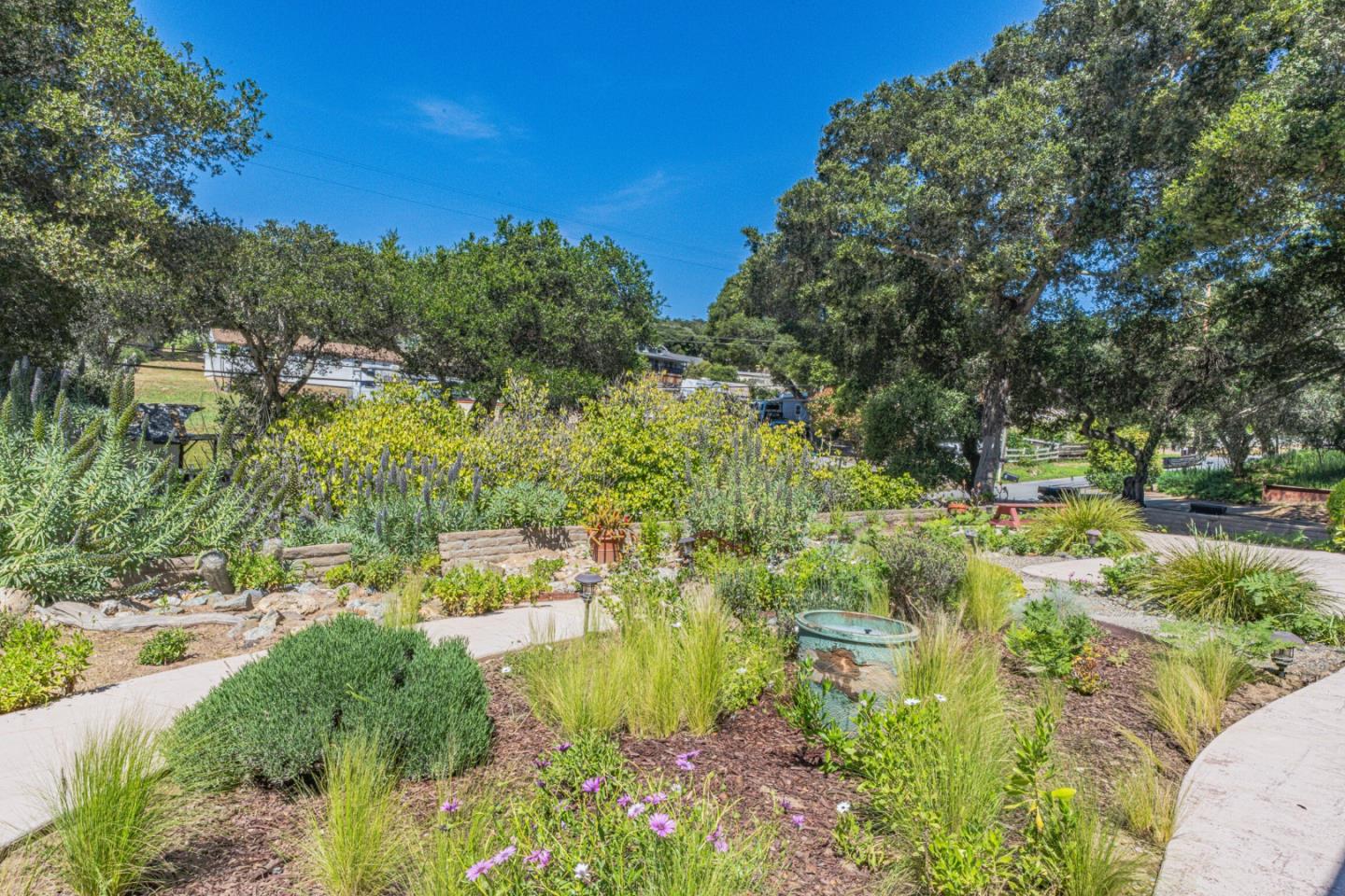 Detail Gallery Image 13 of 40 For 17848 Berta Canyon Rd, Salinas,  CA 93907 - 3 Beds | 2 Baths