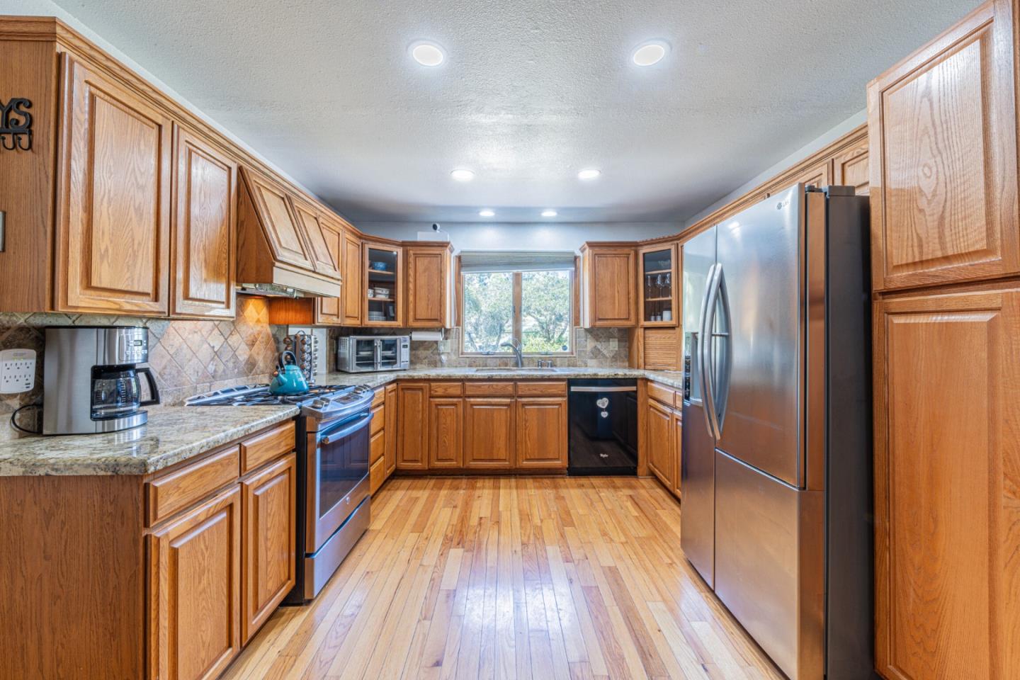 Detail Gallery Image 24 of 40 For 17848 Berta Canyon Rd, Salinas,  CA 93907 - 3 Beds | 2 Baths