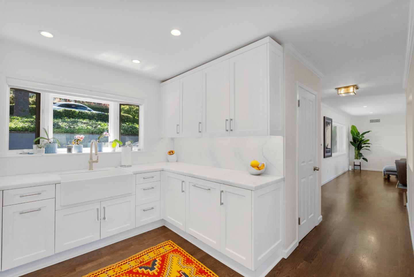 Detail Gallery Image 17 of 48 For 430 Hillsborough Blvd, San Mateo,  CA 94402 - 4 Beds | 3/1 Baths