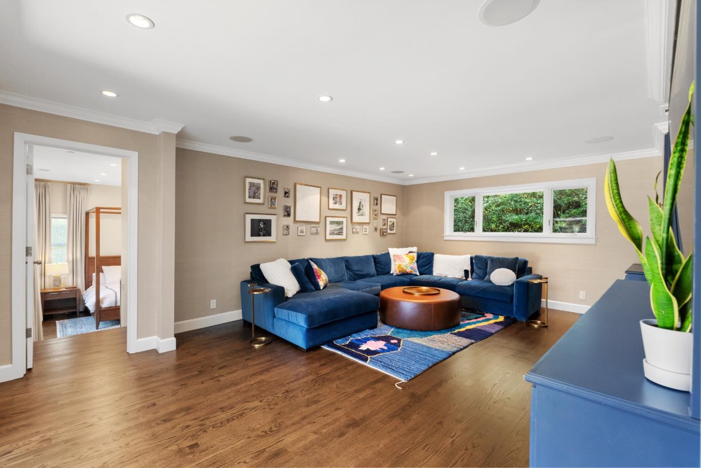 Detail Gallery Image 19 of 48 For 430 Hillsborough Blvd, San Mateo,  CA 94402 - 4 Beds | 3/1 Baths