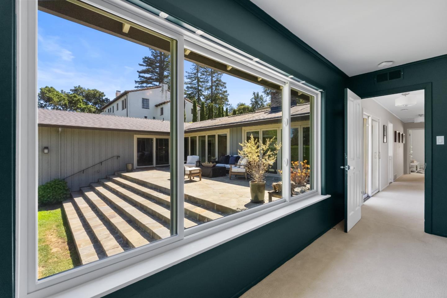 Detail Gallery Image 24 of 48 For 430 Hillsborough Blvd, San Mateo,  CA 94402 - 4 Beds | 3/1 Baths
