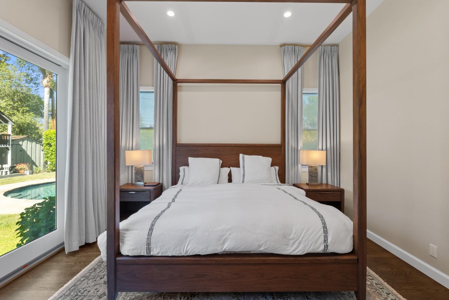 Detail Gallery Image 27 of 48 For 430 Hillsborough Blvd, San Mateo,  CA 94402 - 4 Beds | 3/1 Baths