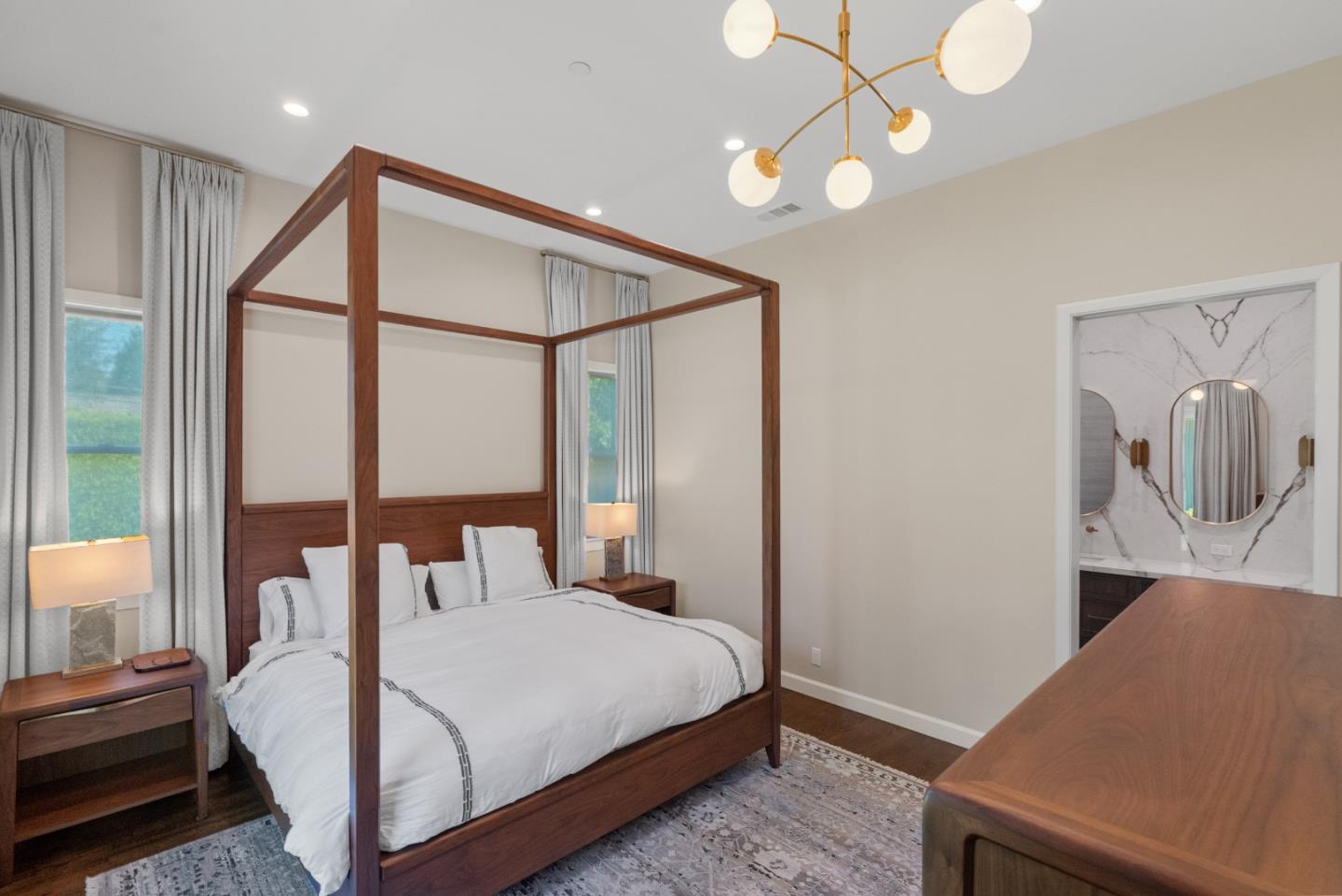 Detail Gallery Image 28 of 48 For 430 Hillsborough Blvd, San Mateo,  CA 94402 - 4 Beds | 3/1 Baths