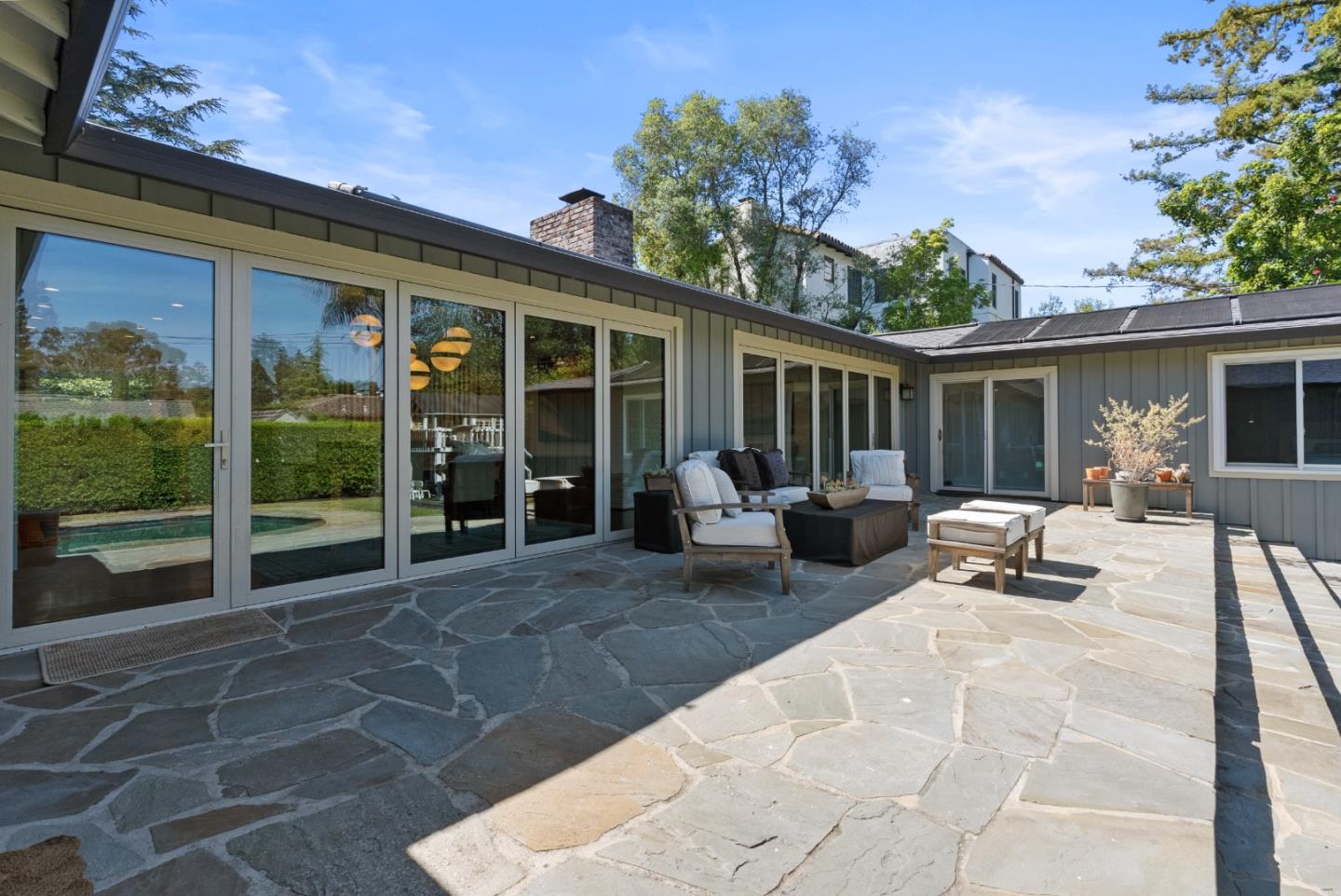 Detail Gallery Image 36 of 48 For 430 Hillsborough Blvd, San Mateo,  CA 94402 - 4 Beds | 3/1 Baths