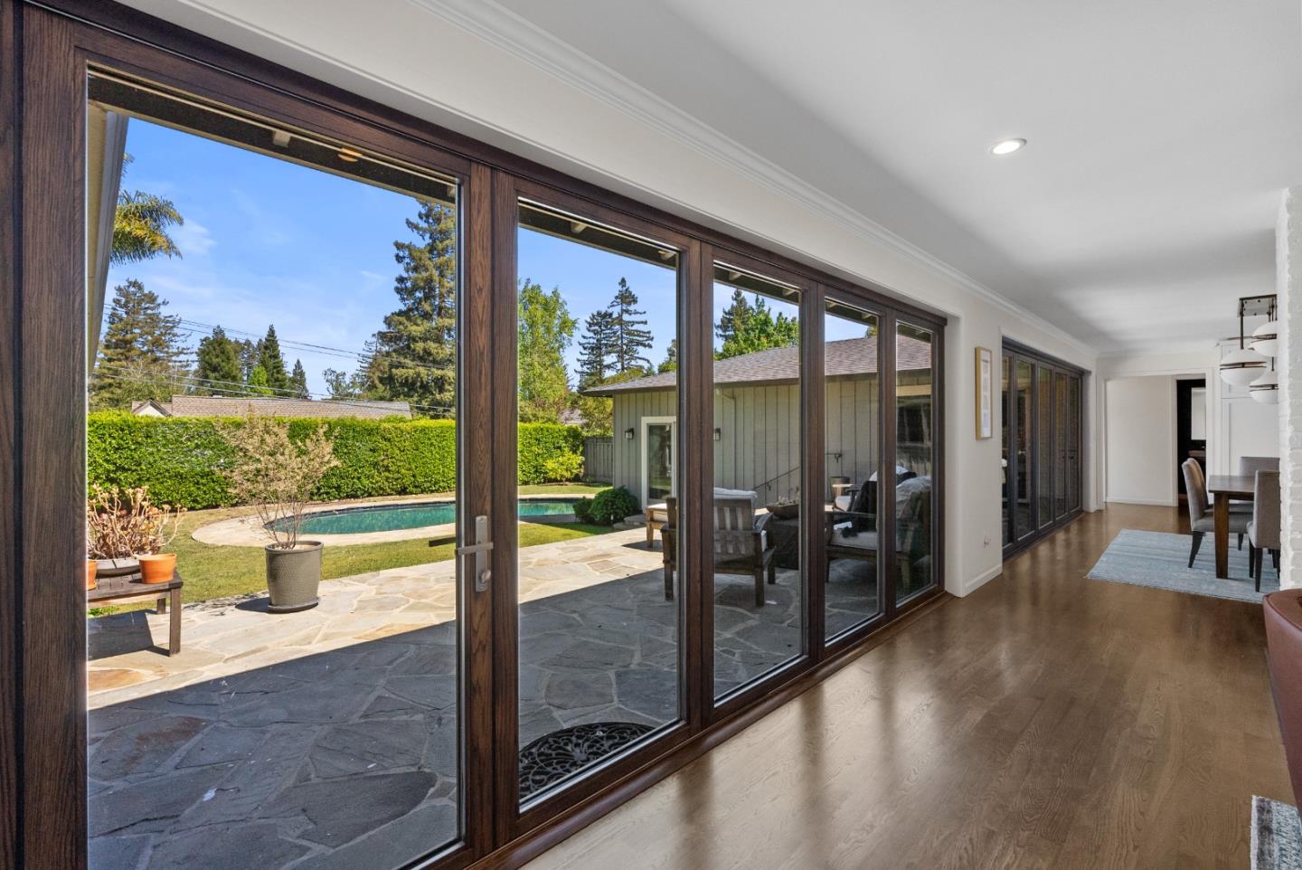 Detail Gallery Image 4 of 48 For 430 Hillsborough Blvd, San Mateo,  CA 94402 - 4 Beds | 3/1 Baths