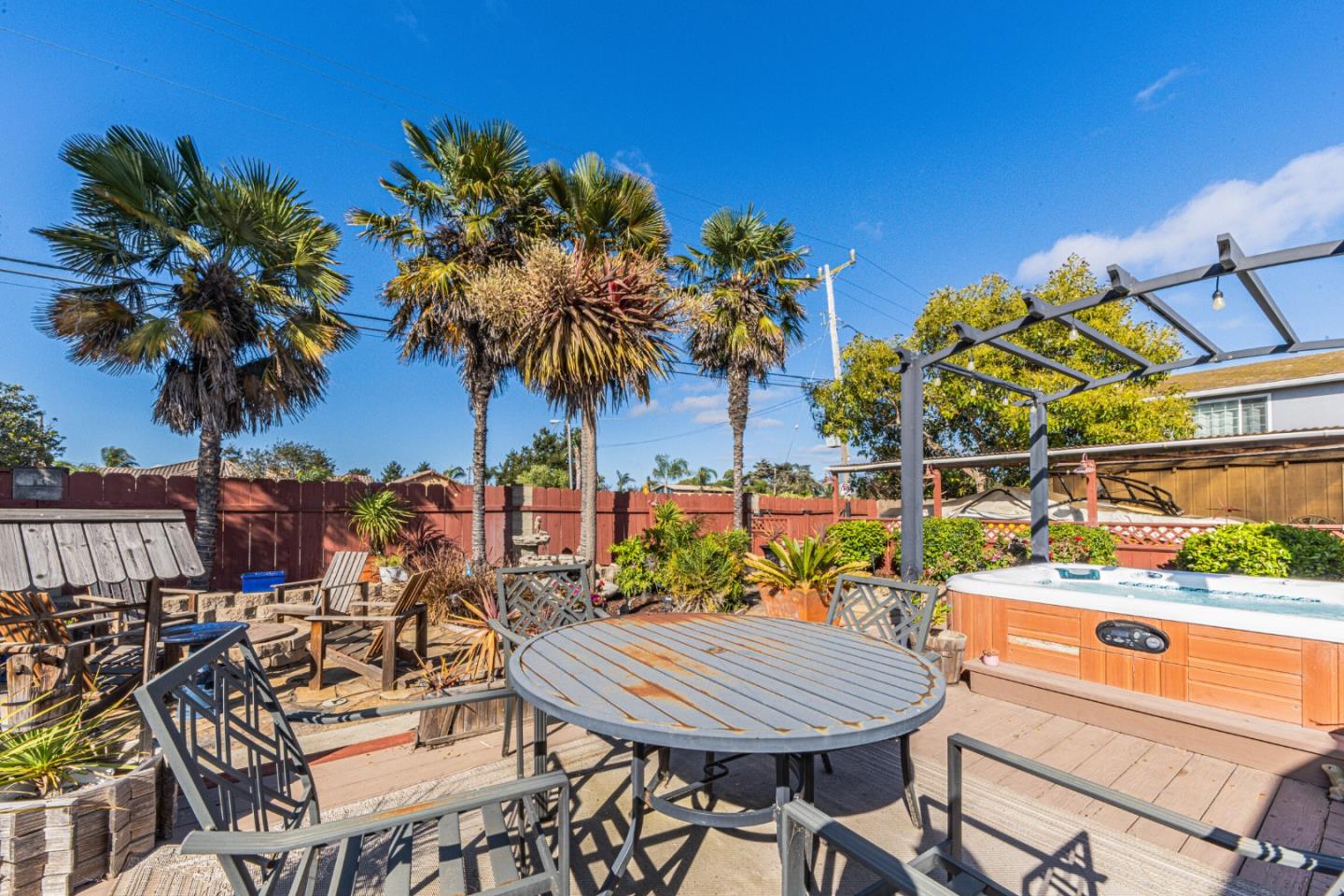 Detail Gallery Image 6 of 9 For 12931 Arthur St, Salinas,  CA 93906 - 3 Beds | 2 Baths