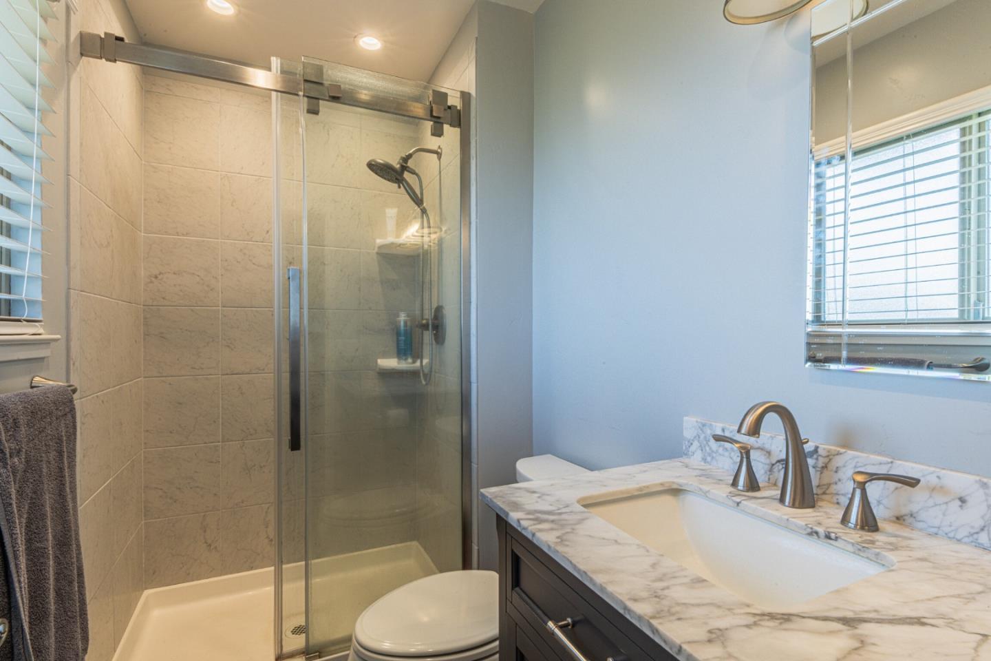 Detail Gallery Image 9 of 9 For 12931 Arthur St, Salinas,  CA 93906 - 3 Beds | 2 Baths