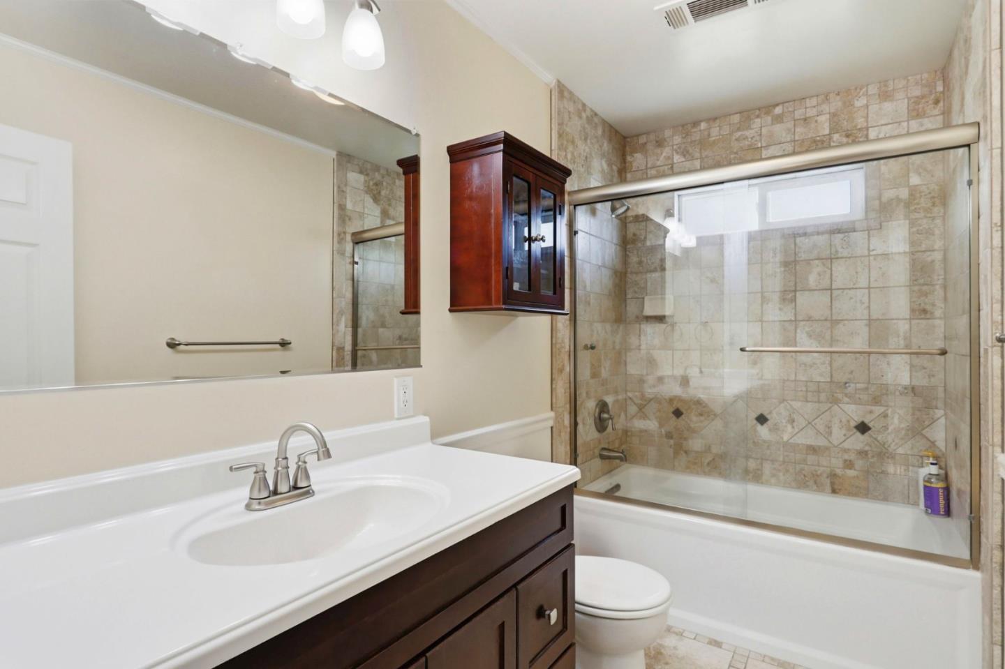 Detail Gallery Image 17 of 27 For 4029 Ross Park Dr, San Jose,  CA 95118 - 4 Beds | 2/1 Baths